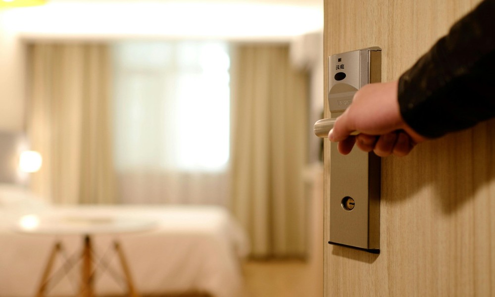 Fast 498 Millionen Übernachtungen in Deutschland im Jahr 2025: Neuer Rekord trotz schwächerer Nachfrage aus dem Ausland